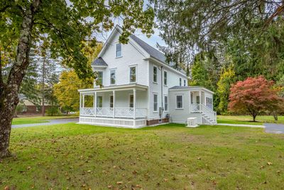 42 Park St Street, House other with 4 bedrooms, 2 bathrooms and null parking in Pepperell MA | Image 3