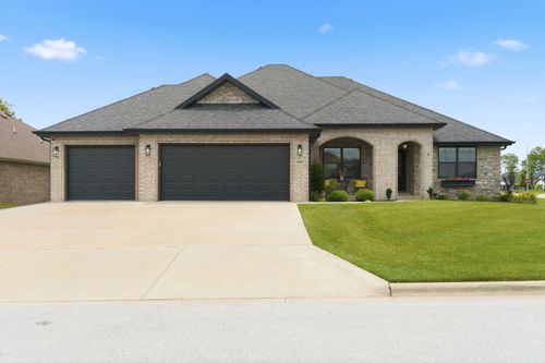 1000 Tipperary Ct, Nixa, MO, 65714-5325 | Card Image