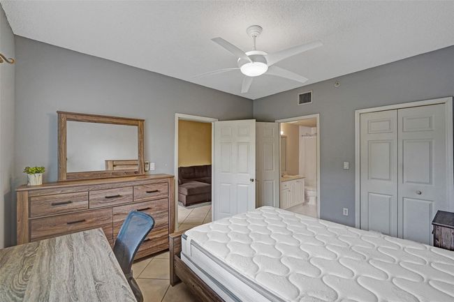 APT-203 - 7085 Nova Dr, Condo with 3 bedrooms, 2 bathrooms and null parking in Davie FL | Image 24