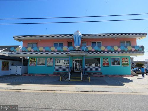 1111 New Jersey Ave, North Wildwood, NJ, 08260-2850 | Card Image