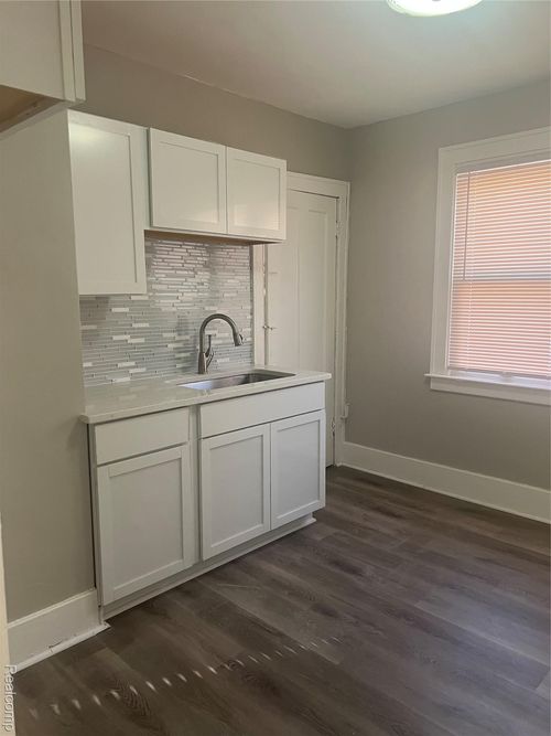 3020 Clements St, Detroit, MI, 48238-2752 | Card Image