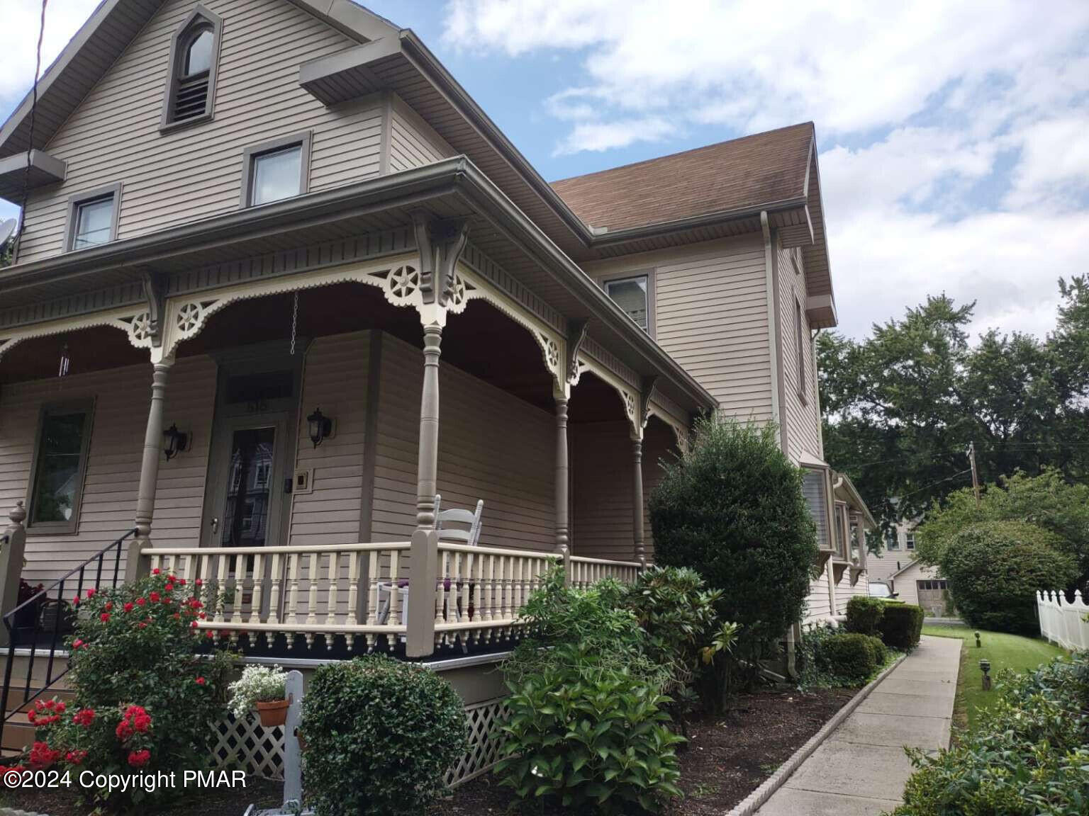 Thomas St, Stroudsburg, PA 18360