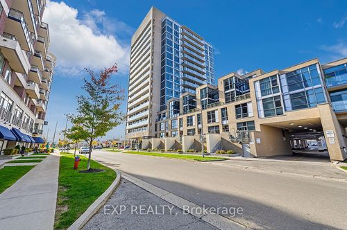 307-1940 Ironstone Dr, Burlington, ON, L7L0E4 | Card Image