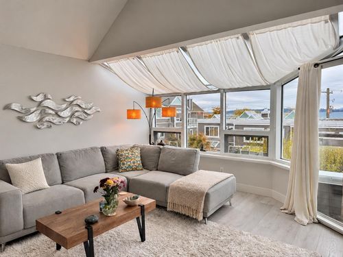 14848 Beachview Avenue, White Rock, BC, V4B1N7 | Card Image