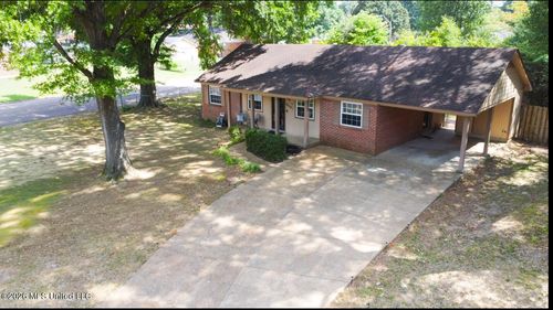 2117 Brookhaven Dr, Southaven, MS, 38671-3403 | Card Image