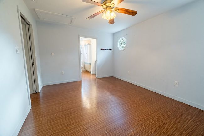 2 Se 814 Th St, House other with 3 bedrooms, 2 bathrooms and null parking in OLD TOWN FL | Image 25