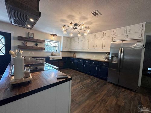 5812 Mimosa Ave, Milton, FL, 32570 | Card Image