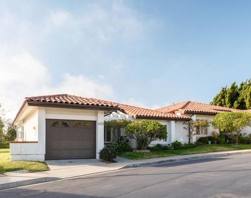 6723 Oleander Way, Carlsbad, CA, 92011-3328 | Card Image