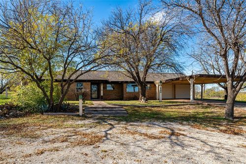 206 Spoon Drive, Stamford, TX, 79553 | Card Image