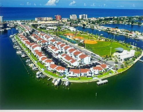 apt-b-337 Rex Pl, MADEIRA BEACH, FL, 33708-1929 | Card Image