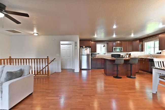 22464 N Tuolumne Rd, House other with 3 bedrooms, 3 bathrooms and null parking in Twain Harte CA | Image 37