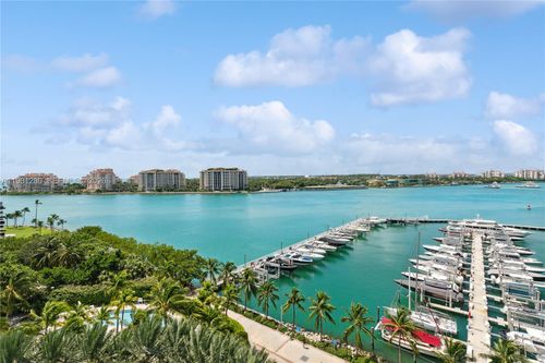apt-904-1000 S Pointe Dr, Miami Beach, FL, 33139-7342 | Card Image
