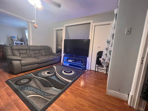 2207 N Lawndale Avenue, Chicago, IL, 60647 | Card Image