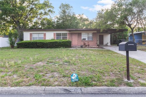 8706 Ednam Place, TAMPA, FL, 33604 | Card Image