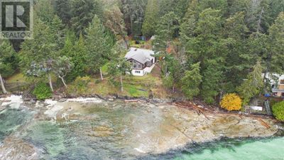 198 Pilkey Point Rd, House other with 3 bedrooms, 2 bathrooms and 10 parking in Thetis Island BC | Image 2