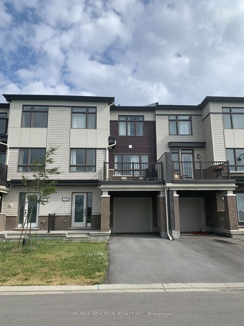 244 Clintonia St, Stittsville, ON, K2V0K6 | Card Image