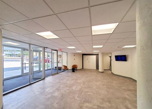 ste-205-978 Route 45, Pomona, NY, 10970-3512 | Card Image