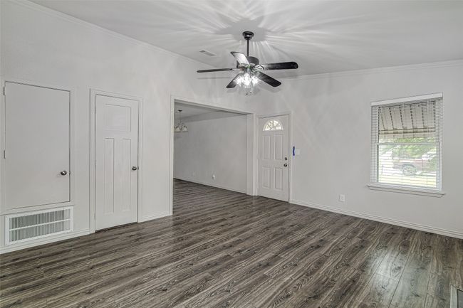 502 Circleview Dr, House other with 3 bedrooms, 2 bathrooms and null parking in Mansfield TX | Image 9