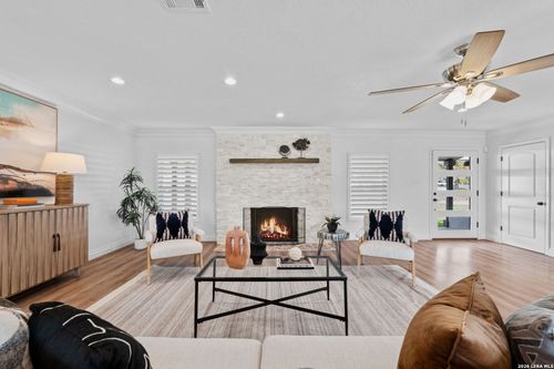 1408 Wiltshire Ave, San Antonio, TX, 78209-6051 | Card Image