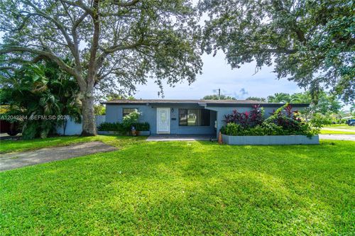 3338 Taft St, Hollywood, FL, 33021-4804 | Card Image