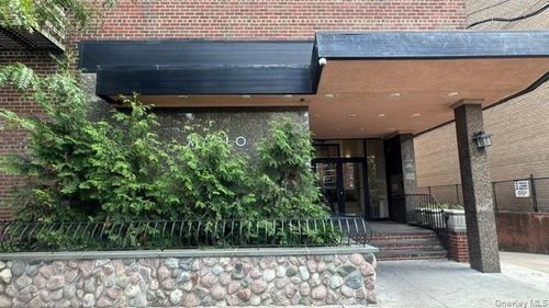 6e-134-54 Maple Avenue, New York, NY, 11355 | Card Image