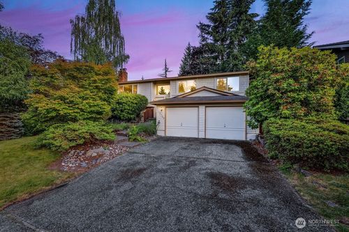 12705 Se 74th Street, Newcastle, WA, 98056 | Card Image