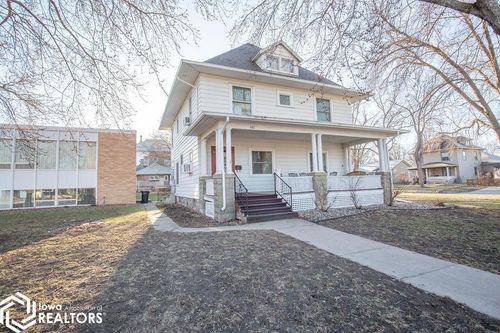 321 S Moore St, Algona, IA, 50511-3330 | Card Image