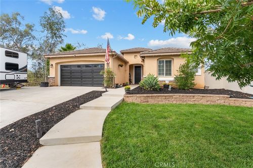 12968 Scenic View Ct, Yucaipa, CA, 92399-4595 | Card Image