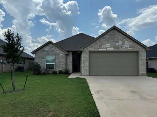 3316 White Horse Dr, Granbury, TX, 76049-7250 | Card Image
