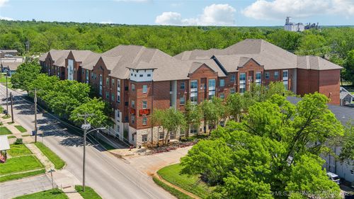 apt-209-251 W Miller Ave, Stillwater, OK, 74075-7768 | Card Image