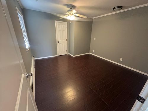 2-309 Aster Road, Islip, NY, 11795 | Card Image