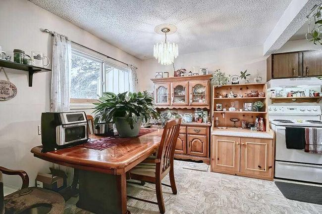 37 - 195 Manora Place Ne, Home with 3 bedrooms, 1 bathrooms and 2 parking in Calgary AB | Image 10