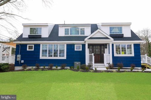 901 Oak Ave, Linwood, NJ, 08221-1844 | Card Image