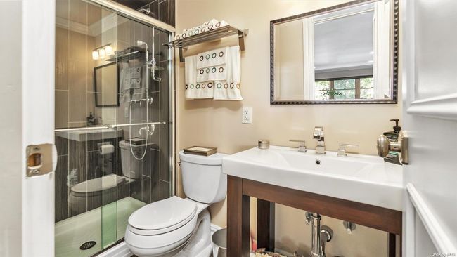 9 Holly Ln, House other with 4 bedrooms, 3 bathrooms and null parking in Plainview NY | Image 17