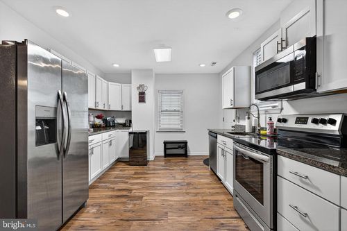 2524 Sycamore Ave, SPARROWS POINT, MD, 21219-1340 | Card Image