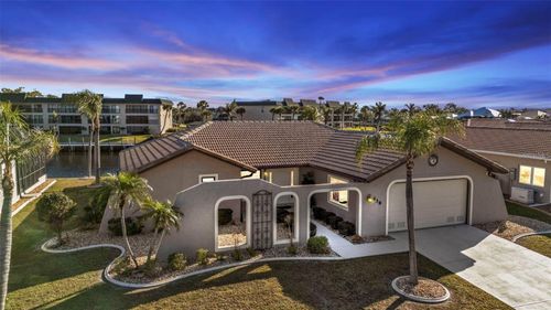 638 Andros Ct, PUNTA GORDA, FL, 33950-5809 | Card Image