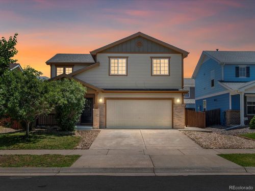 5572 Kalispell St, Denver, CO, 80239-7010 | Card Image