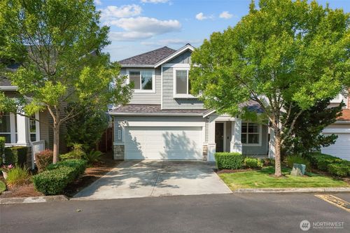 6527 Francis Ave Se, Auburn, WA, 98092-8209 | Card Image