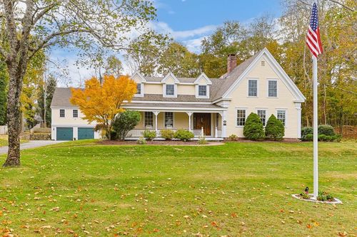 371 Route 6a, Yarmouth Port, MA, 02675-1819 | Card Image