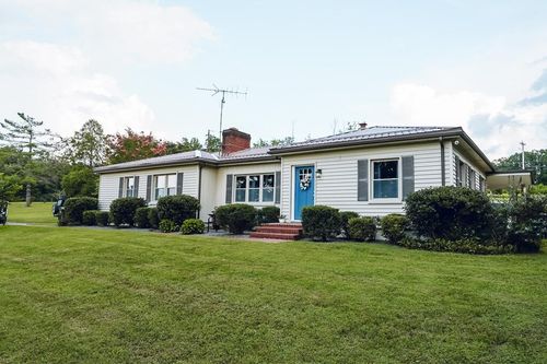 17065 Al Philpott Hwy, Martinsville, VA, 24112-7313 | Card Image