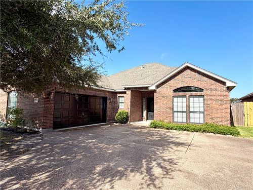 2533 Windhollow Dr, Corpus Christi, TX, 78414-3962 | Card Image