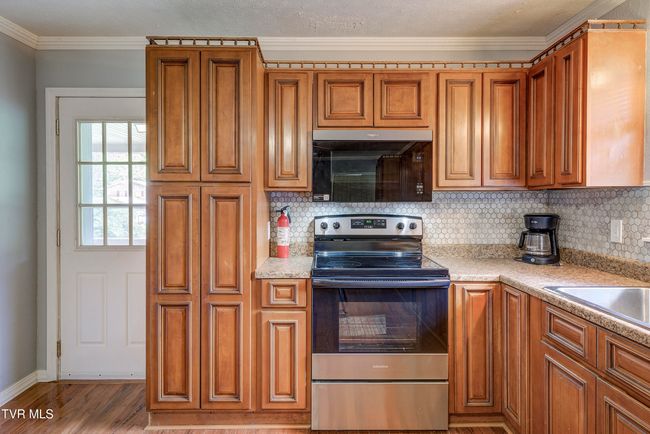 118 Hilbert Cir, House other with 3 bedrooms, 2 bathrooms and null parking in Jonesborough TN | Image 10