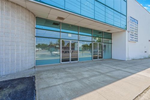 ste-103-1097 Old Country Rd, Plainview, NY, 11803-6505 | Card Image