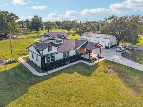 7386 E 86th St N, Owasso, OK, 74055-6943 | Card Image