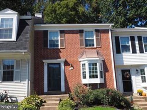 8 Asbury Way, STERLING, VA, 20165-5784 | Card Image