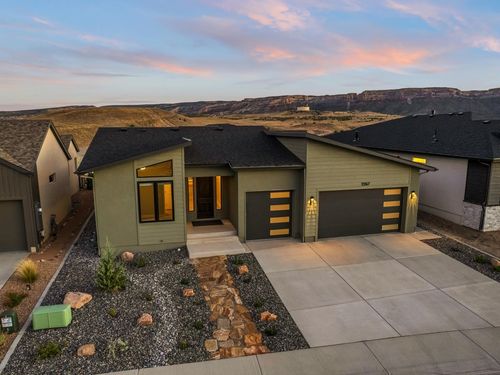 2267 Holy Cross Ct, Grand Junction, CO, 81507-1309 | Card Image