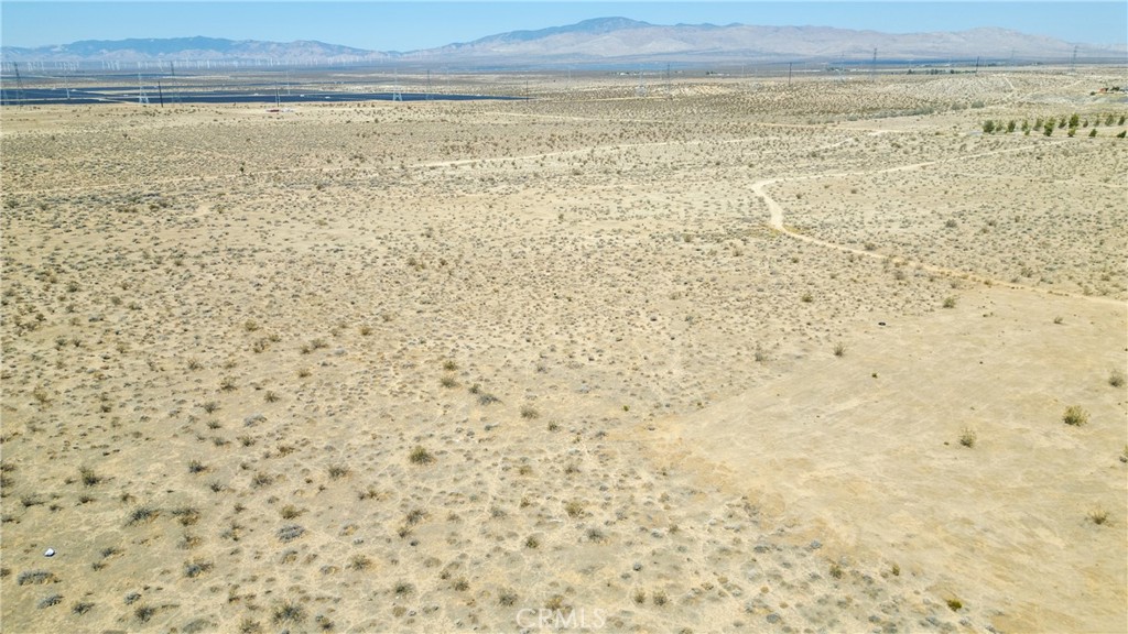 Land in Rosamond