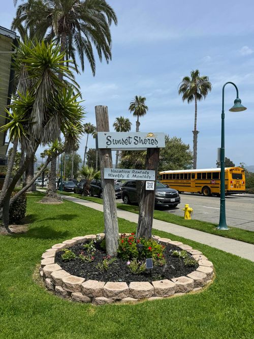 apt-212-4980 Sandyland Rd, Carpinteria, CA, 93013-2345 | Card Image