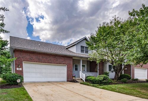 37a-801 Gardenstone Circle, Tallmadge, OH, 44278 | Card Image