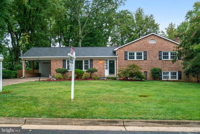 4413 Laurel Rd, House other with 4 bedrooms, 3 bathrooms and null parking in ALEXANDRIA VA | Image 4
